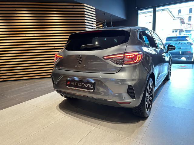 RENAULT Clio usata, con Servosterzo