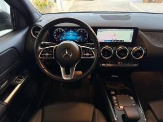 MERCEDES-BENZ GLA 200 usata, con Fari LED