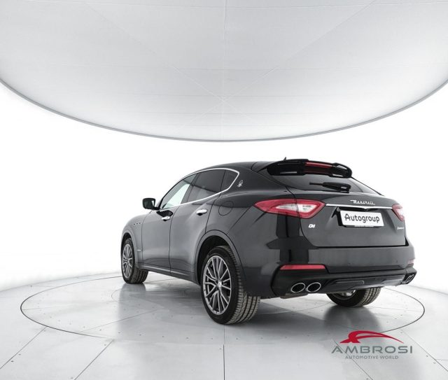 MASERATI Levante usata 3