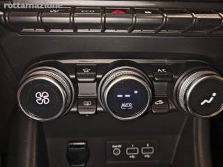 RENAULT Captur usata, con Park Distance Control