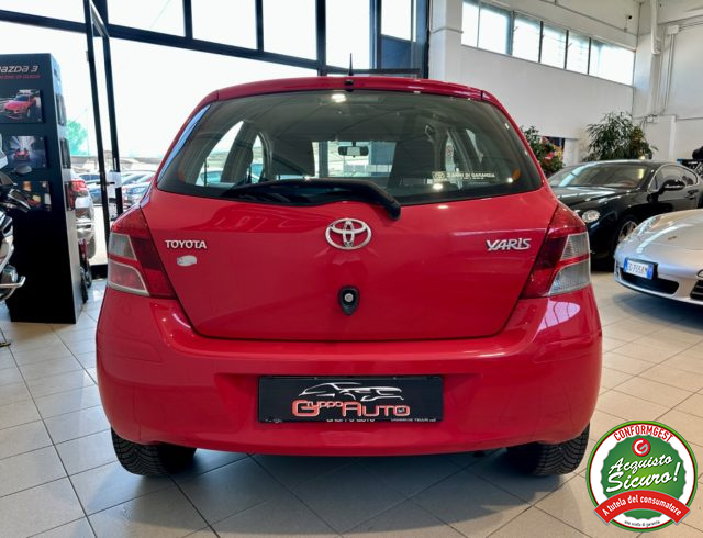 TOYOTA Yaris usata, con Alzacristalli elettrici