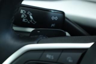 VOLKSWAGEN Golf usata, con Leve al volante