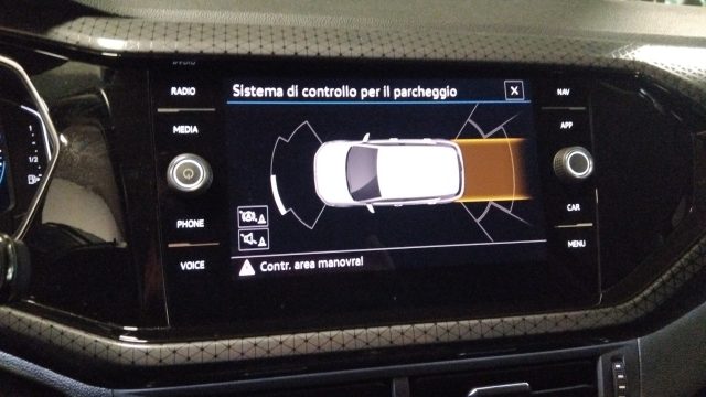 VOLKSWAGEN T-Cross usata, con Autoradio digitale