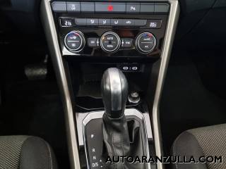 VOLKSWAGEN T-Roc usata, con Touch screen