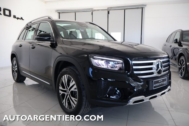 MERCEDES-BENZ GLB 180 usata, con Freno di stazionamento elettrico