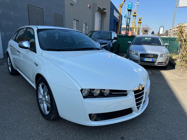 ALFA ROMEO 159 usata, con Airbag