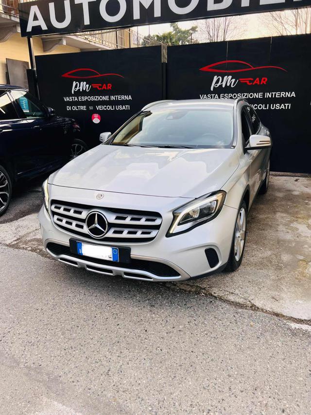MERCEDES-BENZ GLA 180 usata, con Airbag
