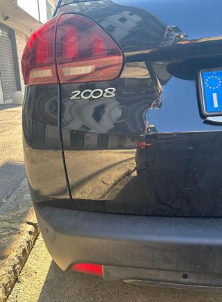 PEUGEOT 2008 usata, con Touch screen