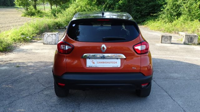 RENAULT Captur usata, con Autoradio