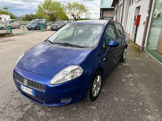 FIAT Grande Punto usata, con Airbag