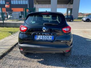 RENAULT Captur usata, con Autoradio