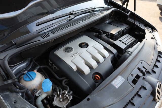 VOLKSWAGEN Touran usata 81