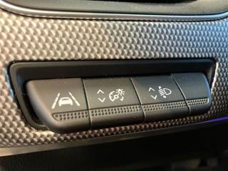 RENAULT Arkana usata 28