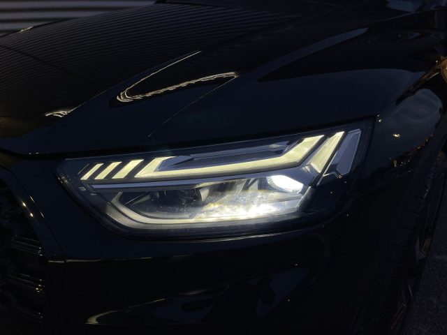 AUDI SQ5 usata, con Sensori di parcheggio anteriori