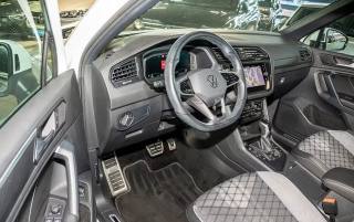 VOLKSWAGEN Tiguan usata, con Airbag laterali