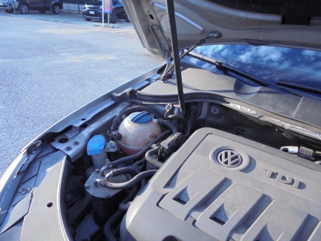 VOLKSWAGEN Passat usata 28