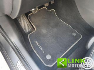 OPEL Insignia usata, con Sensori di parcheggio anteriori