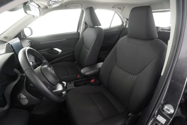 TOYOTA Yaris Cross usata 2