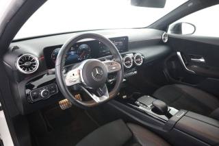 MERCEDES-BENZ A 180 a 180 d Automatic Premium