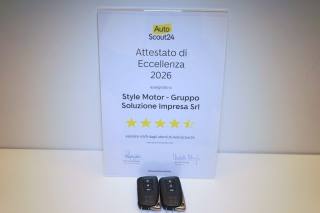 LEXUS NX 300h usata, con Lettore CD