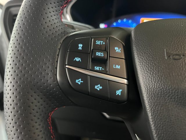 FORD Kuga usata, con Controllo vocale