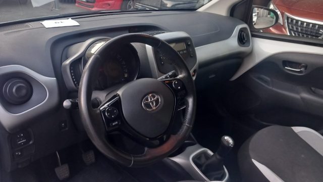 TOYOTA Aygo usata, con Chiusura centralizzata