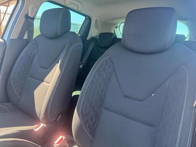 RENAULT Clio usata, con Cruise Control