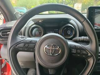 TOYOTA Yaris usata, con Bluetooth