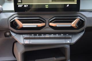 DACIA Duster usata, con Touch screen