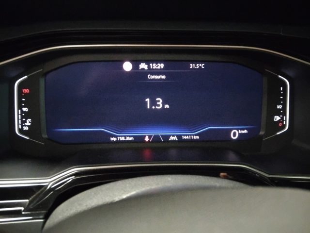 VOLKSWAGEN Taigo usata, con Autoradio digitale