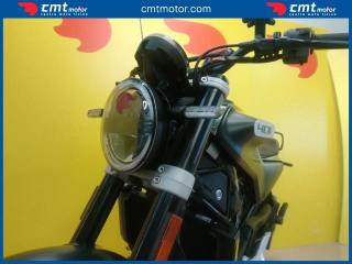 HUSQVARNA Svartpilen 401 usata 5