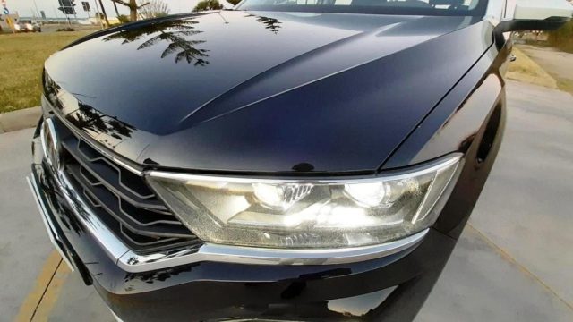 VOLKSWAGEN T-Roc usata, con Luci diurne LED