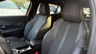PEUGEOT 2008 usata, con Cruise Control