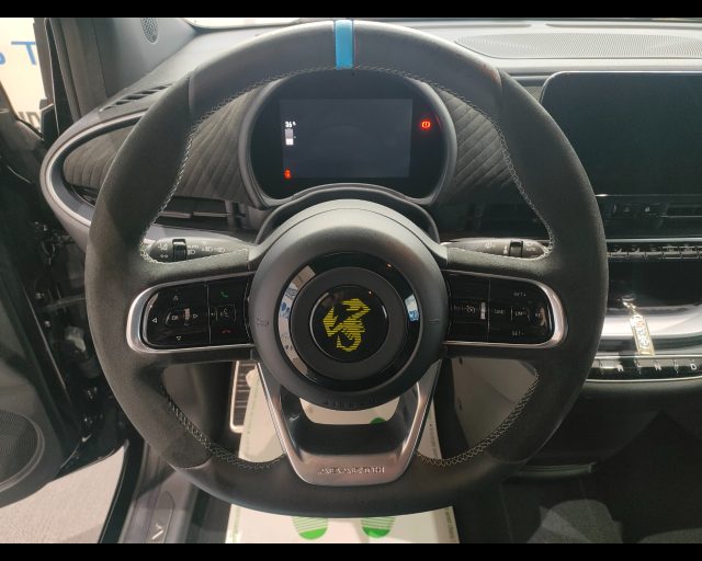 ABARTH 500e usata, con Luci diurne LED