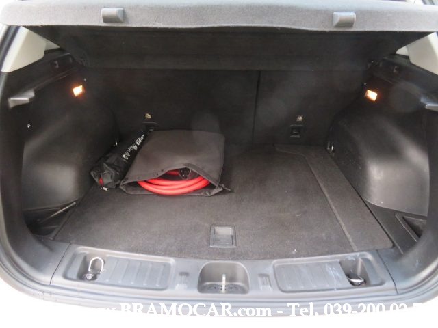 JEEP Compass usata, con Sedile posteriore sdoppiato