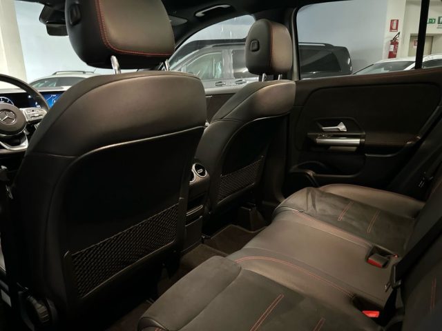 MERCEDES-BENZ GLA 200 usata, con Sistema di navigazione