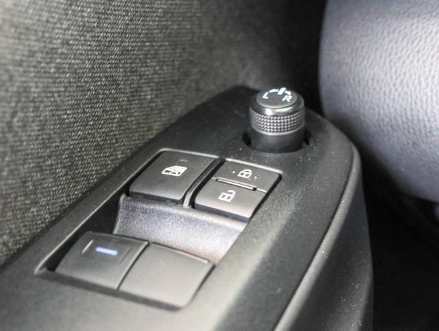 TOYOTA Yaris usata, con Start/Stop Automatico