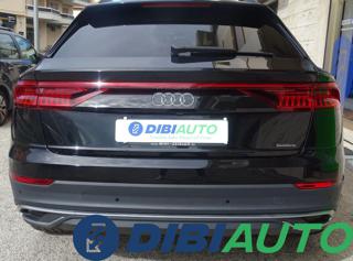 AUDI Q8 usata, con Alzacristalli elettrici