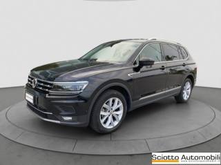 VOLKSWAGEN Tiguan Allspace usata, con Airbag