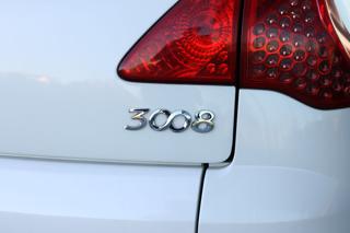 PEUGEOT 3008 usata, con Specchietti laterali elettrici