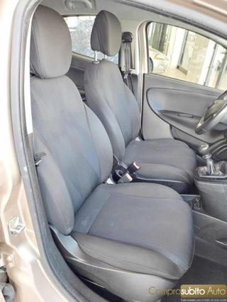 LANCIA Ypsilon usata, con ESP