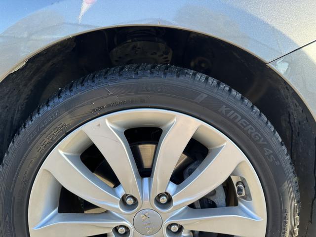 KIA Carens usata, con Autoradio