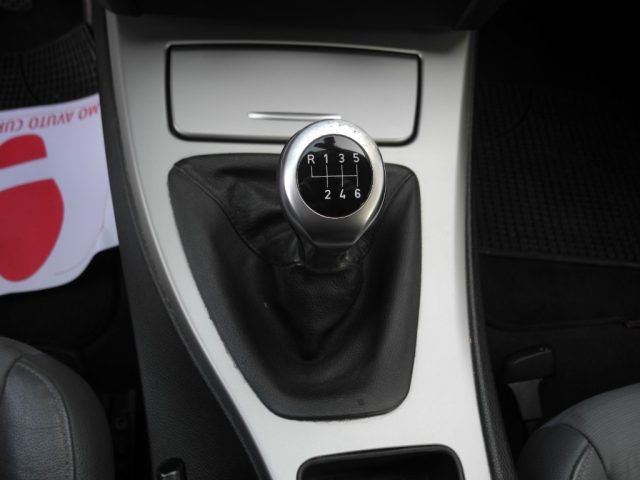 BMW 320 usata, con Isofix