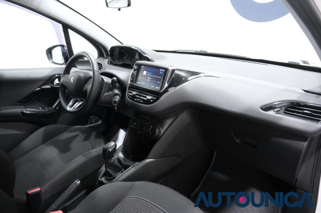PEUGEOT 208 usata 47