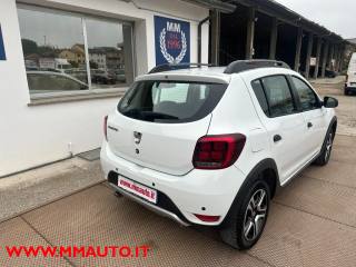 DACIA Sandero usata, con Autoradio