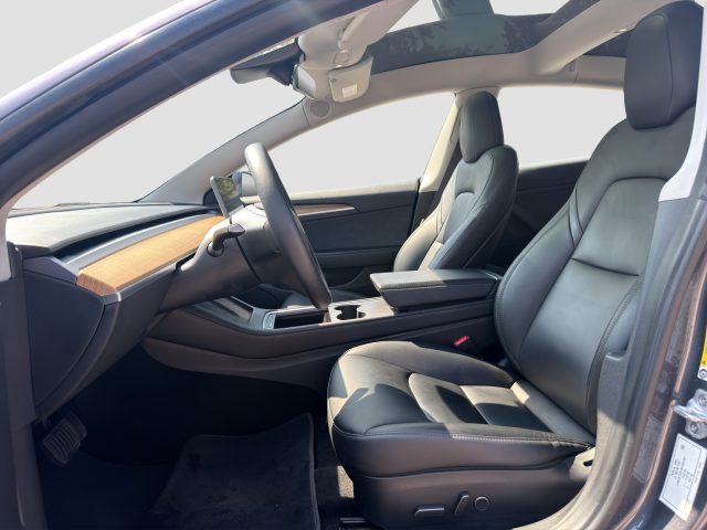 TESLA Model 3 usata 9