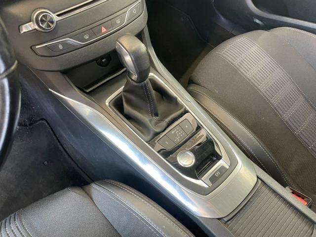 PEUGEOT 308 usata, con Servosterzo