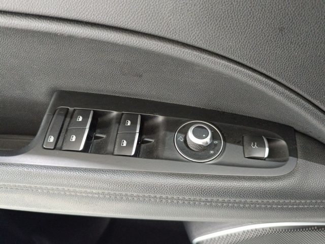 ALFA ROMEO Stelvio usata, con Bluetooth