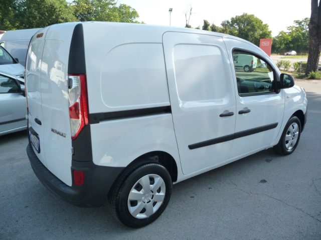 RENAULT Kangoo usata, con Chiusura centralizzata