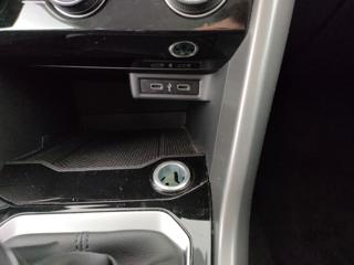 VOLKSWAGEN T-Roc usata, con Sistema di navigazione